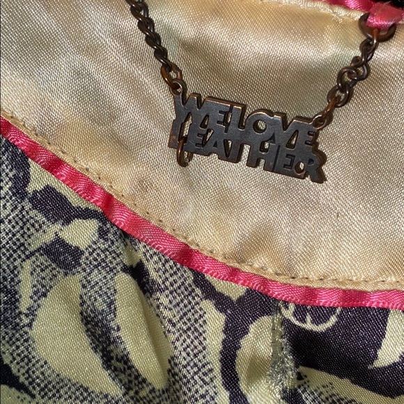 Leather jacket - Picture 4 of 6